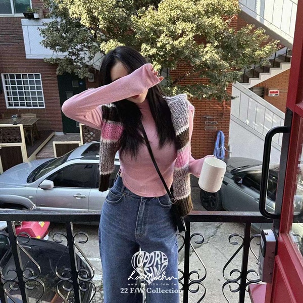 下擺圓弧立領上衣